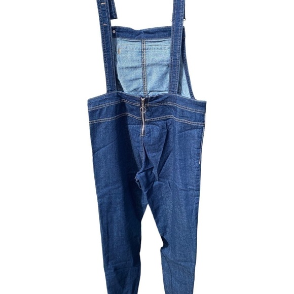 Nwt overalls. ‎ Size 9/10. - Picture 3 of 7
